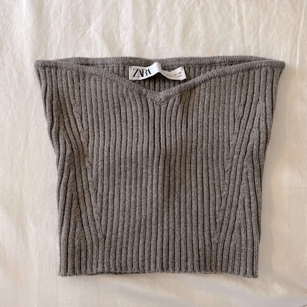 Zara sweater top